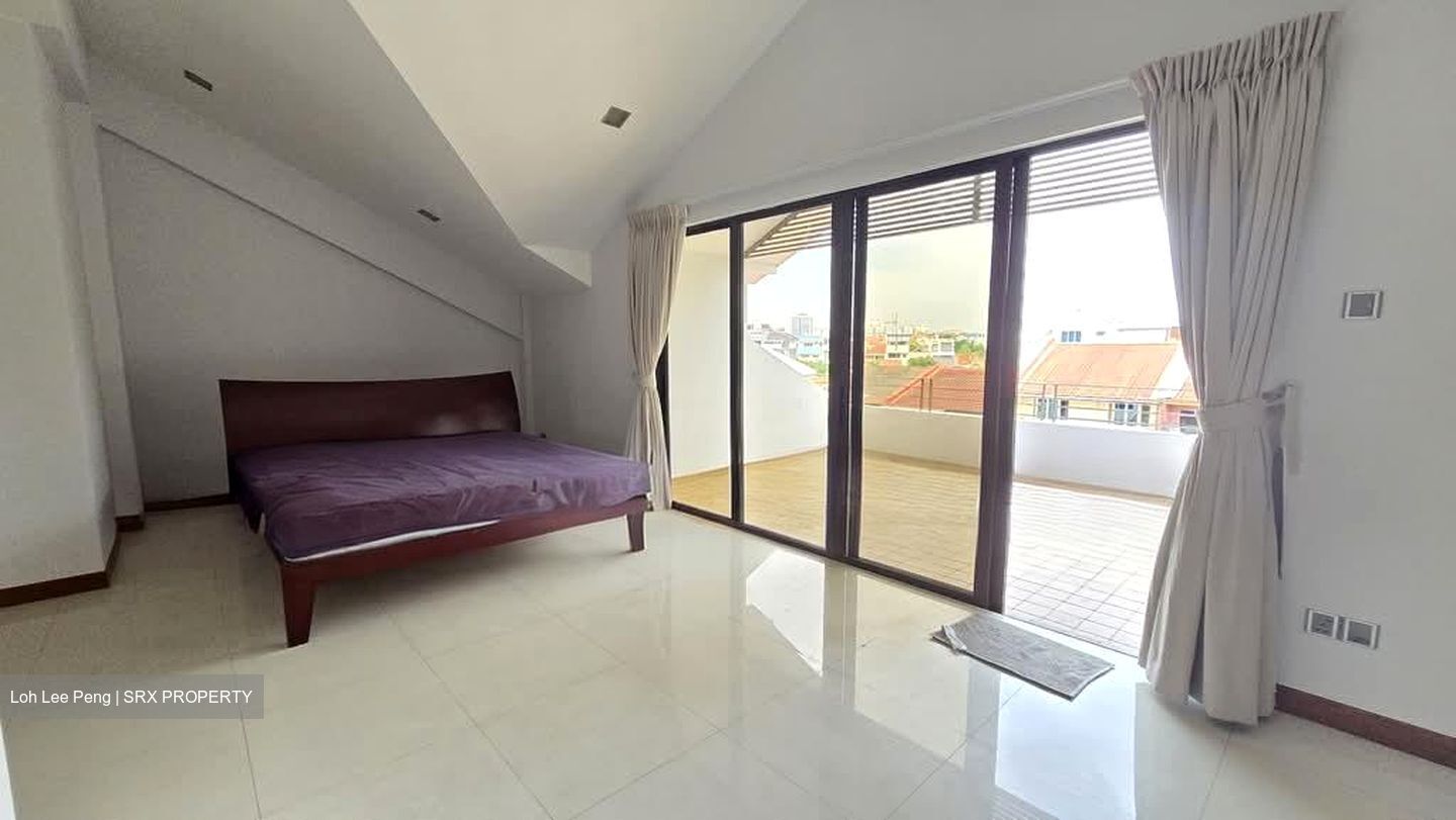 Serenade Gardens (D20), Terrace #588243311